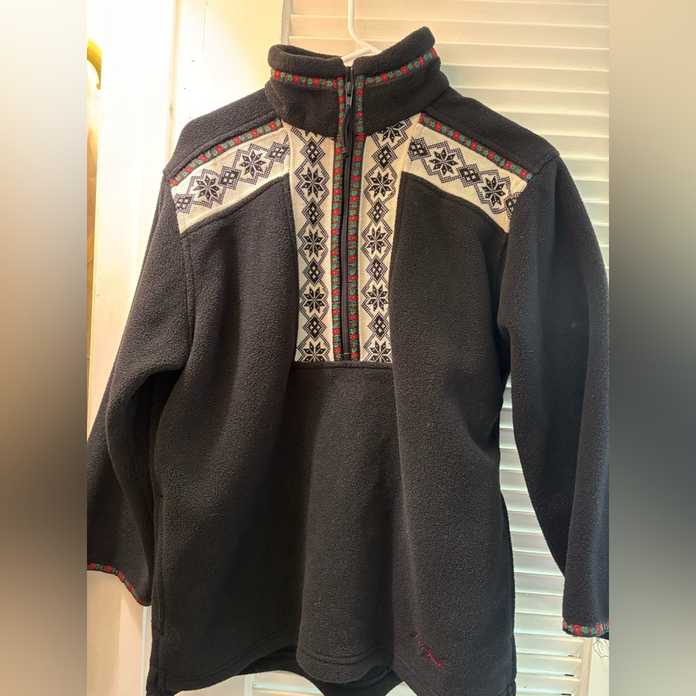 L.L. Bean Black quarter zip soft sweatshirt/jacket